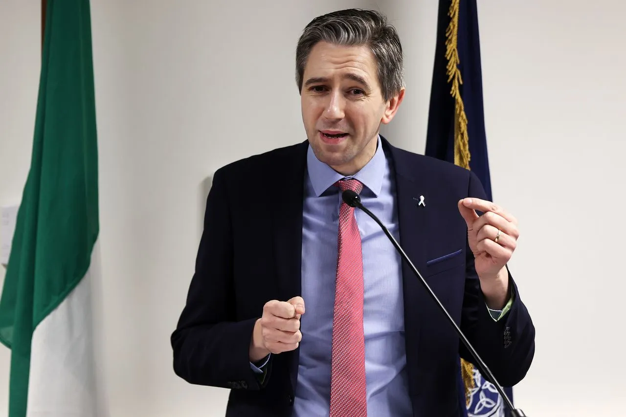 സൈമൺ ഹാരിസ് ഡബിൾ ചൈൽഡ് ബെനിഫിറ്റ് പേയ്‌മെന്റ് തീയതി സ്ഥിരീകരിച്ചു