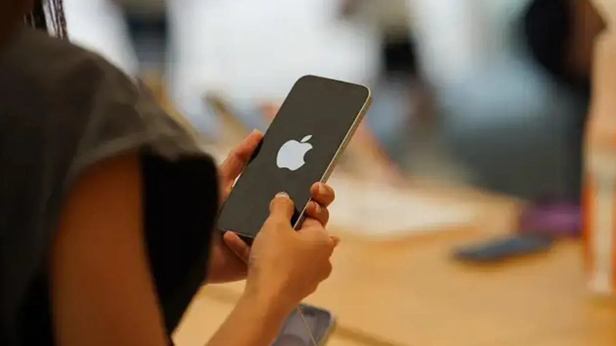 apple-warns-iphone-users