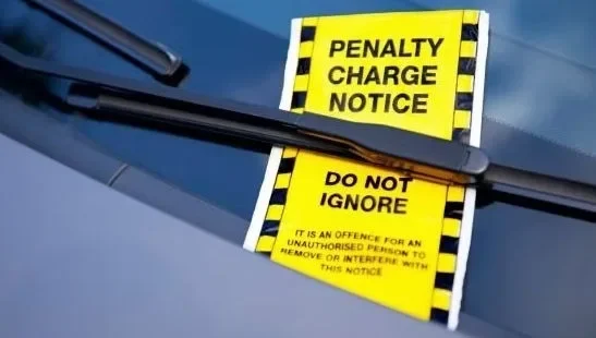 കൗൺസിലുകൾ ട്രാഫിക് വാർഡൻമാരുടെ എണ്ണം കൂട്ടി, അയർലണ്ടിലുടനീളം പാർക്കിംഗ് പിഴകൾ കുതിച്ചുയരുന്നു