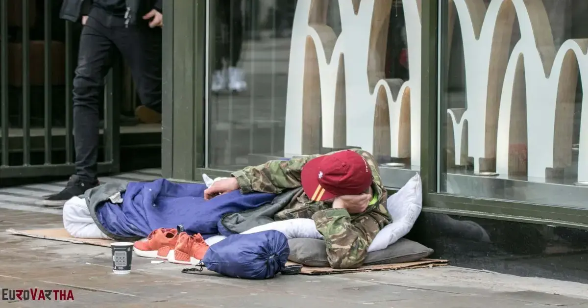 escalating homeless crisis forces department of housing to seek additional €152 million for accommodation (2)