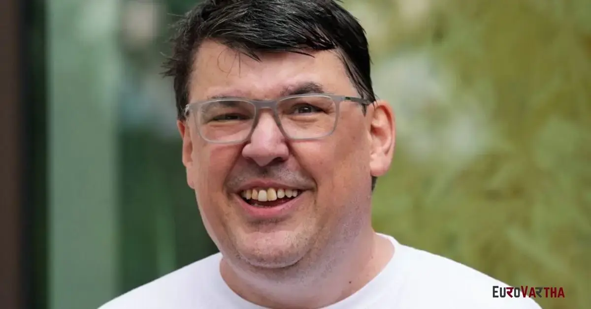 father ted creator graham linehan convicted of criminal damage but acquitted of harassment (2)